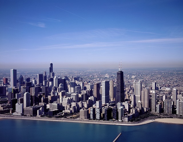 Chicago 4. Witnessing the Architectural Splendor of Chicago: A Captivating Display of Modern and Historic Wonders